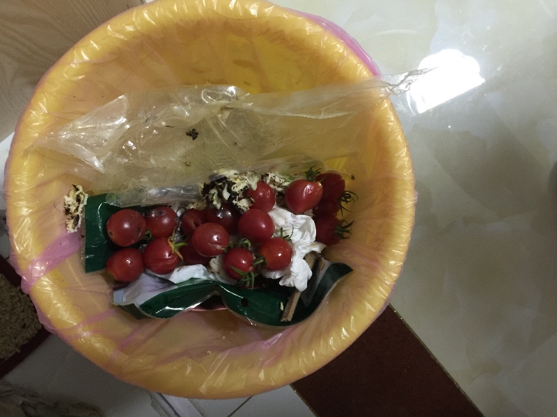 我大概数了下差不多有50几个.榴莲口感还不错